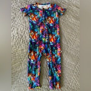 Bums & Roses Easy Tiger Short Sleeve Romper Bamboo Zipped 12-18m Gender Neutral